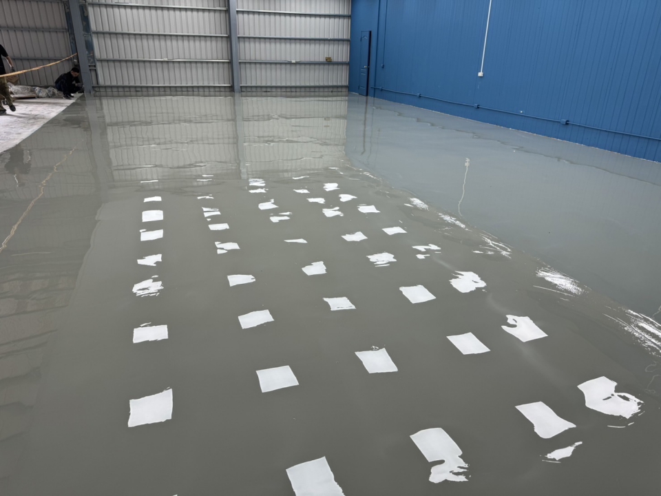 仁德廠房 EPOXY耐重壓地坪 數量160m2