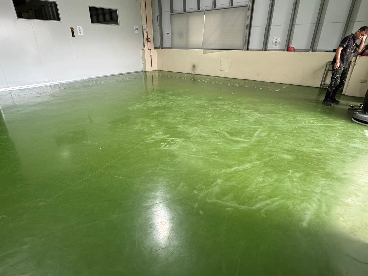 鈺祥廠房 EPOXY地坪清洗 700m2 